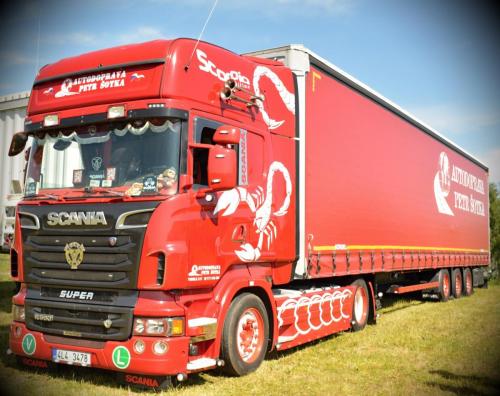 Red Scorpion 5